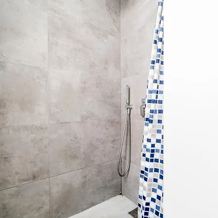 Apartment 1 Bed In Nueva Andalucia *