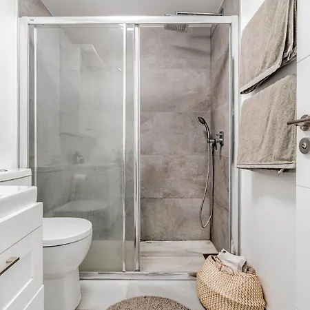 1 Bed In Nueva Andalucia Apartment *