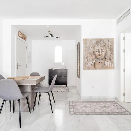 Apartment 1 Bed In Nueva Andalucia Marbella
