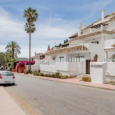 1 Bed In Nueva Andalucia Marbella